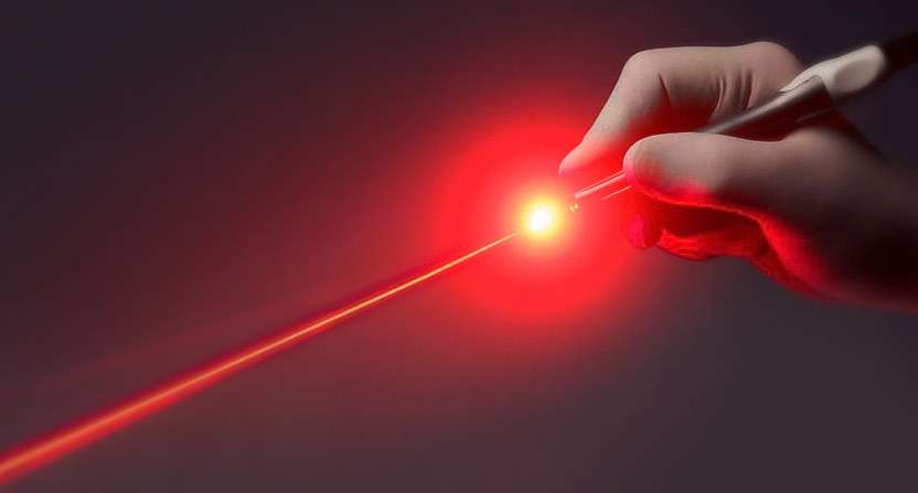 La Laserothérapie Auriculaire : Une Solution Naturelle pour Arrêter de Fumer, Perdre du Poids et Réduire le Stress